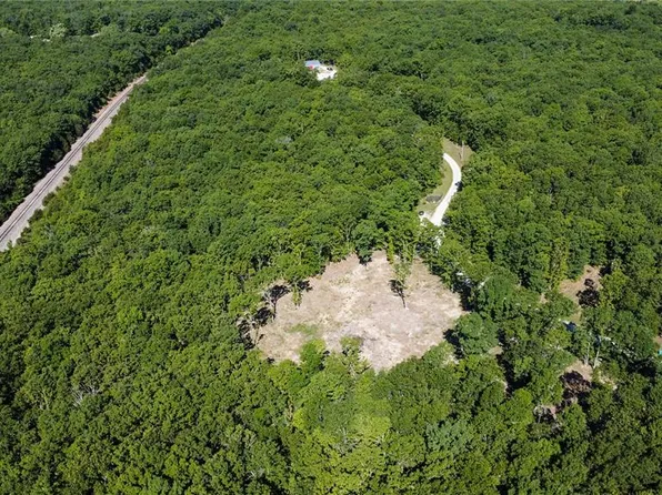 7 Wiese View Dr, Cuba, MO 65453