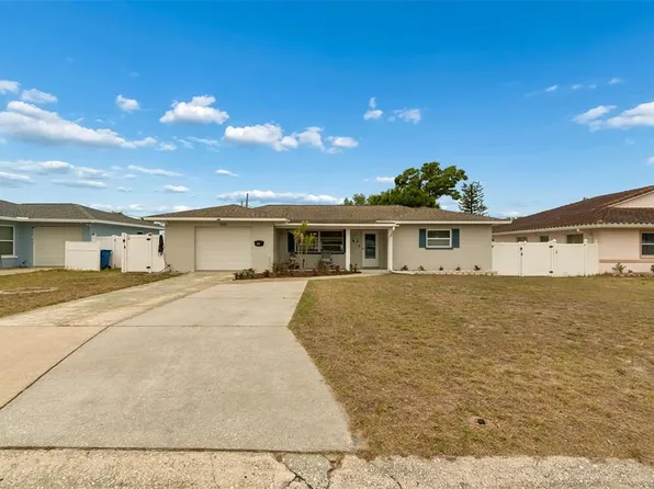 3100 52nd St N, Saint Petersburg, FL 33710