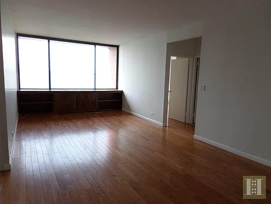 Rented by Halstead Real Estate | media 17