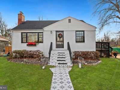 6633 Tucker Ave, Mc Lean, VA, 22101