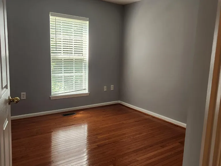 13970 Lullaby Rd #5 — Photo 8