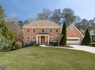 9495 River Lake Dr, Roswell, GA 30075