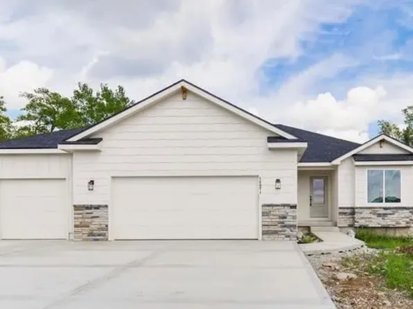 14071 Landon St, Olathe, KS 66061
