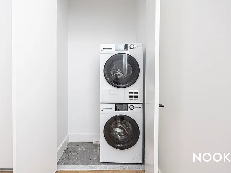 230 N 7th St #110 — Photo 5