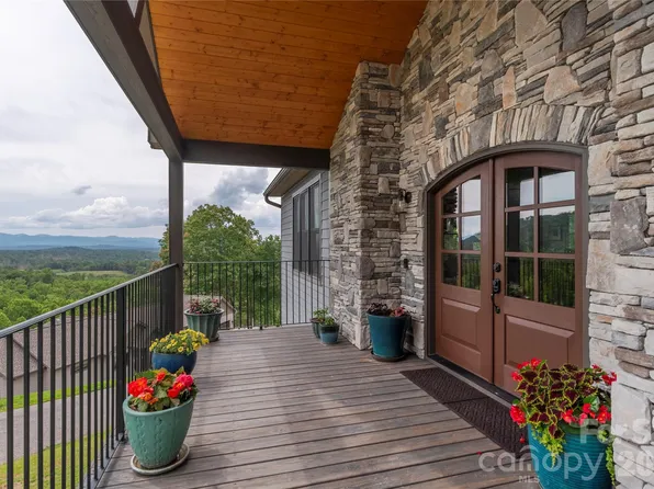 24 Herron View Ln, Weaverville, NC 28787