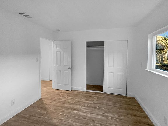 4th image of 8152 Follett Ct