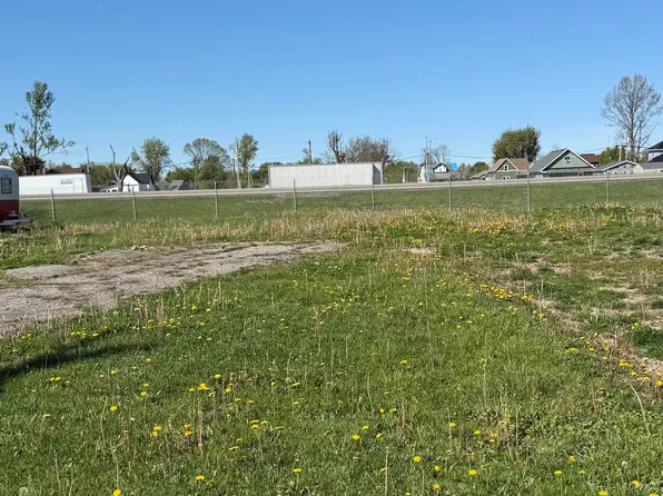 155 N Oak St, Lakeview, OH 43331