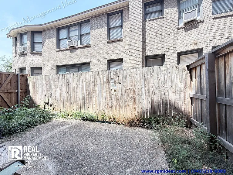 4111 Herschel Ave #2 — Photo 20