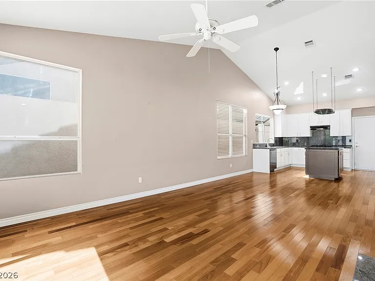 2870 Deerwood Ct — Photo 12