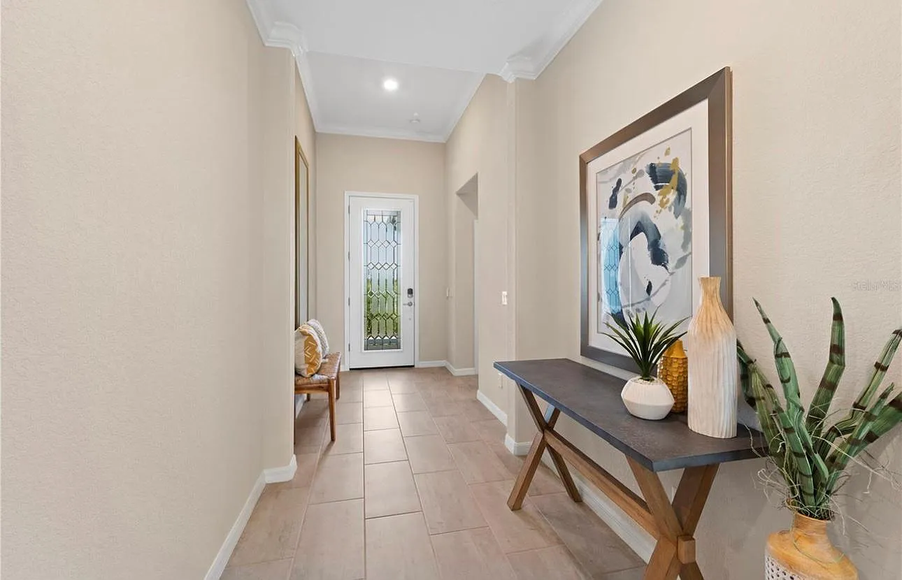4 bed, 2630 sqft, $2,300 — Photo 3