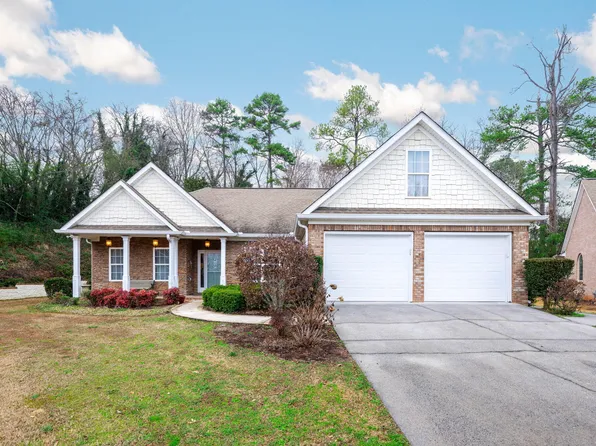 118 Garden Lake Dr, Calhoun, GA 30701