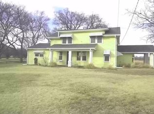 405 E Stimmel Rd, Salina, KS 67401