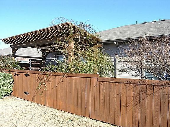 3rd image of 9829 Kaufman Pl