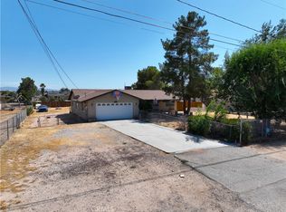 18121 Sycamore St, Hesperia, CA 92345