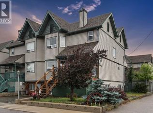 401 6th St, Beiseker, AB T0M0G0