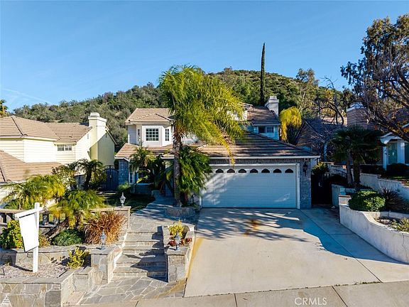 2nd image of 31256 Quail Valley Rd