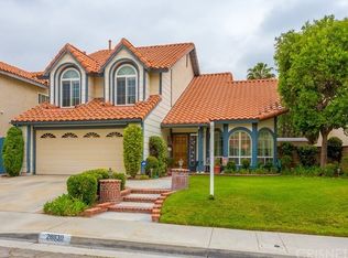 28830 Shadow Valley Ln, Saugus, CA 91390