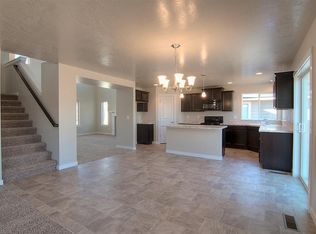 8394 E Rathdrum Dr, Nampa, ID 83687