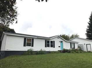 940 3rd St, Hancock, MI 49930