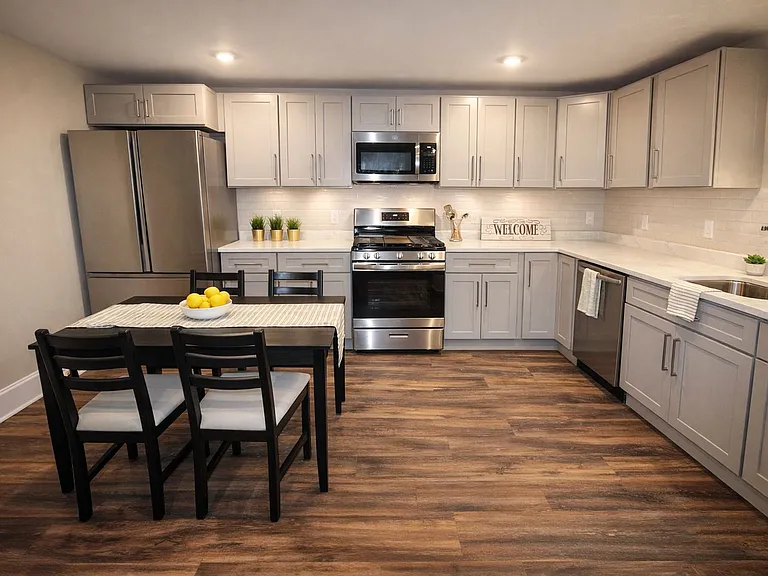 522 Stewart Ave — Photo 37