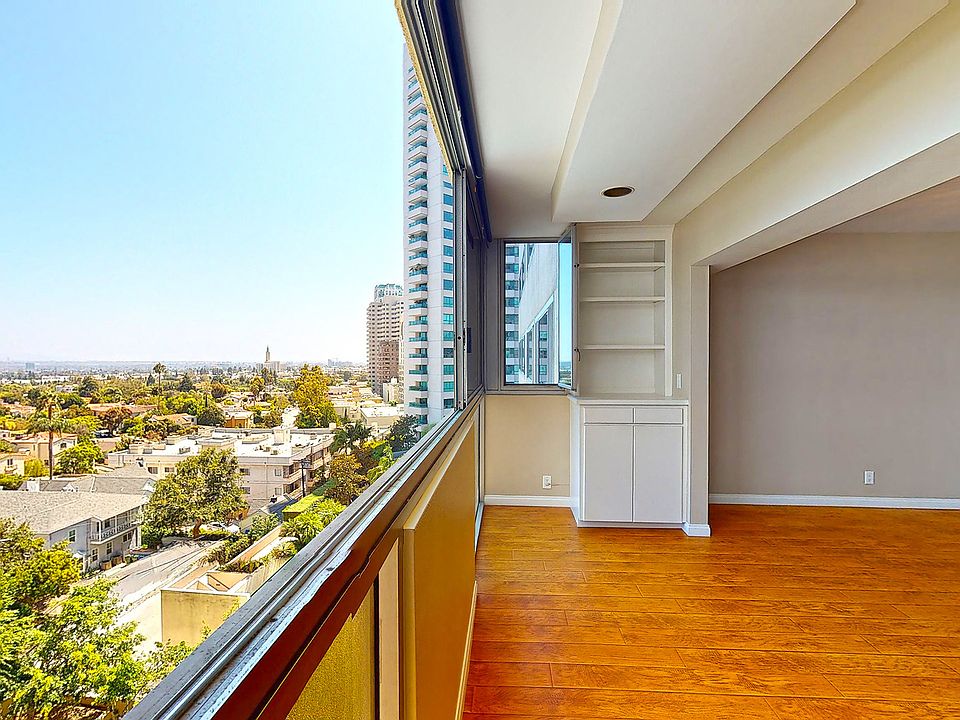 1st image of 10450 Wilshire Blvd #9