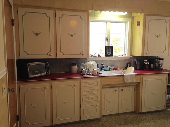 Kitchen cabinets