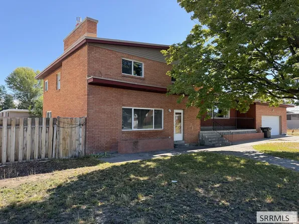 1235 Terry Dr, Idaho Falls, ID 83404