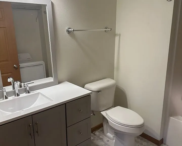 2806 Willow Dr #1 — Photo 8