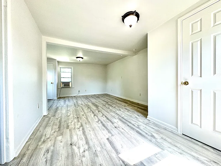 35 Lathrop Ave #3 — Photo 18
