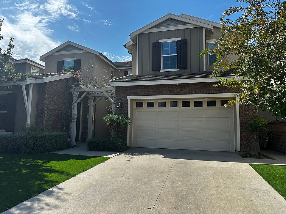 1st image of 886 E Weeping Willow Dr