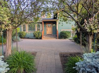 647 NE Innes Ln, Bend, OR 97701