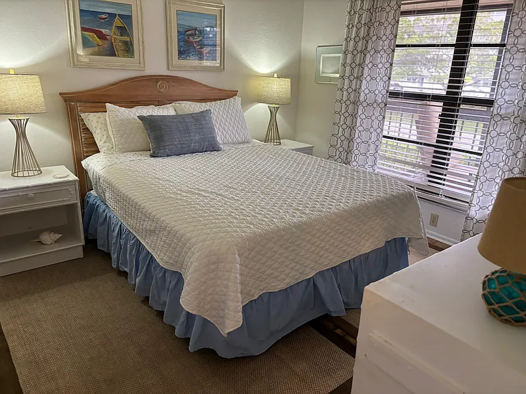 20 Greenbrier St #208 — Photo 19