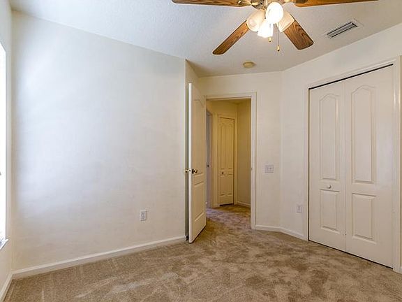 4th image of 30313 Glenham Ct