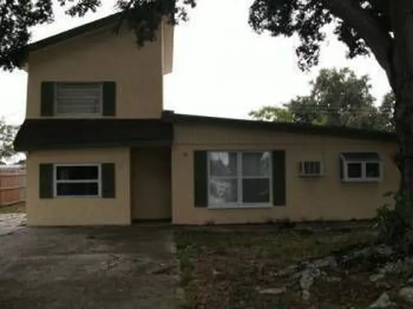 8274 Rose Ter, Seminole, FL 33777