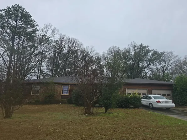 304 Gawin Dr, Warner Robins, GA 31093