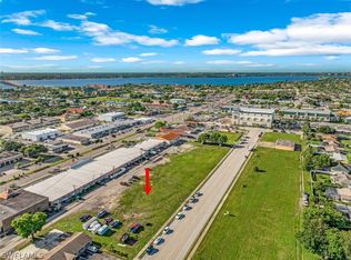 4507-4513 4517th #15, Cape Coral, FL 33904