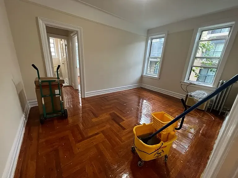 1930 Ocean Ave #1A — Photo 3