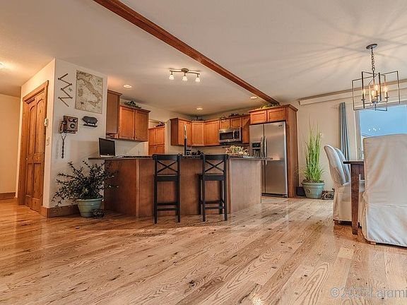 5th image of 2605 Knadler St