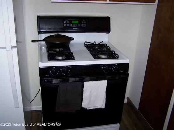 349 N Franklin Ave, Pinedale, WY 82941