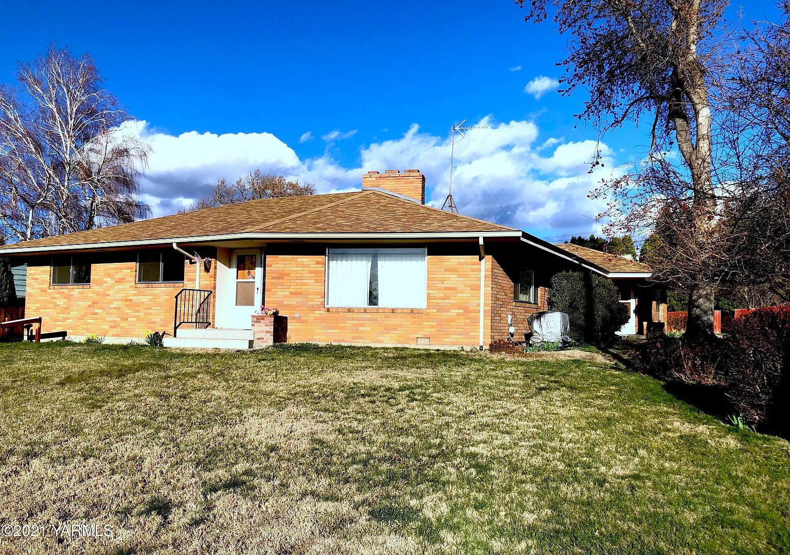 621 S 35th Ave photo 1