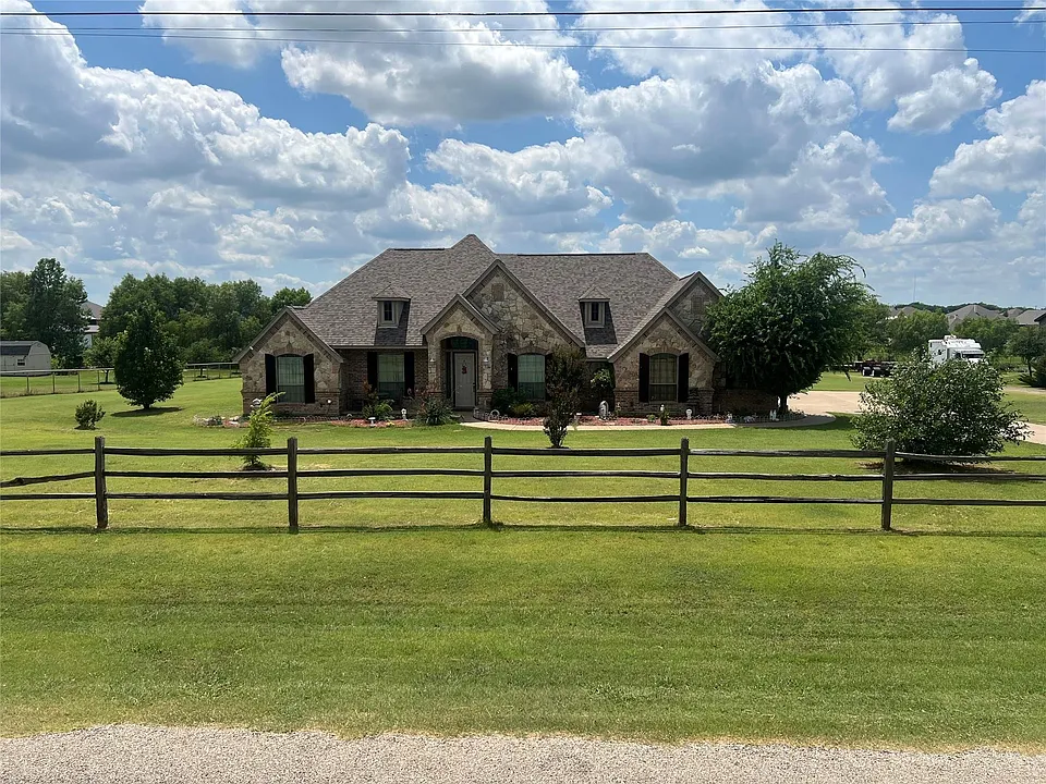 7917 County Road 1005