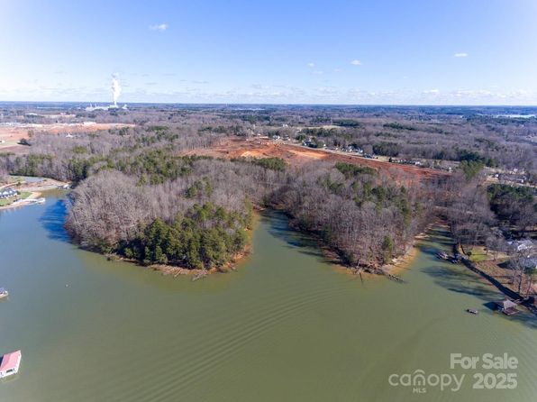 4251 Slanting Bridge Rd, Sherrills Ford, NC 28673