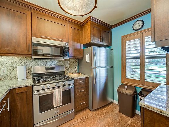 4th image of 1285 Mission Cir #49-B