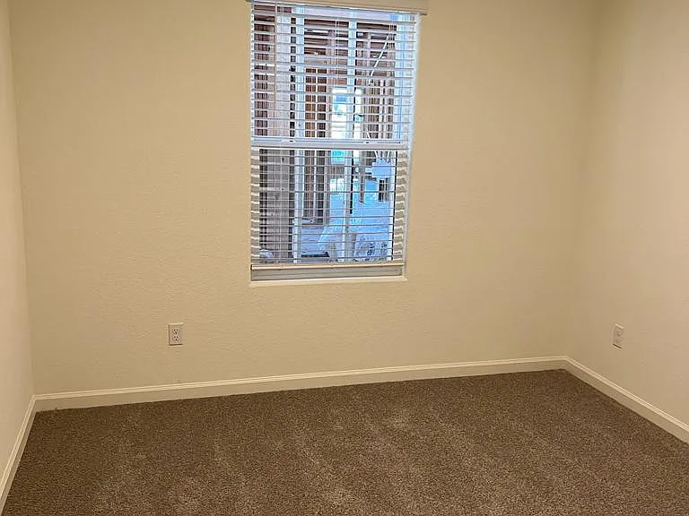 368 Shafer Ave — Photo 14