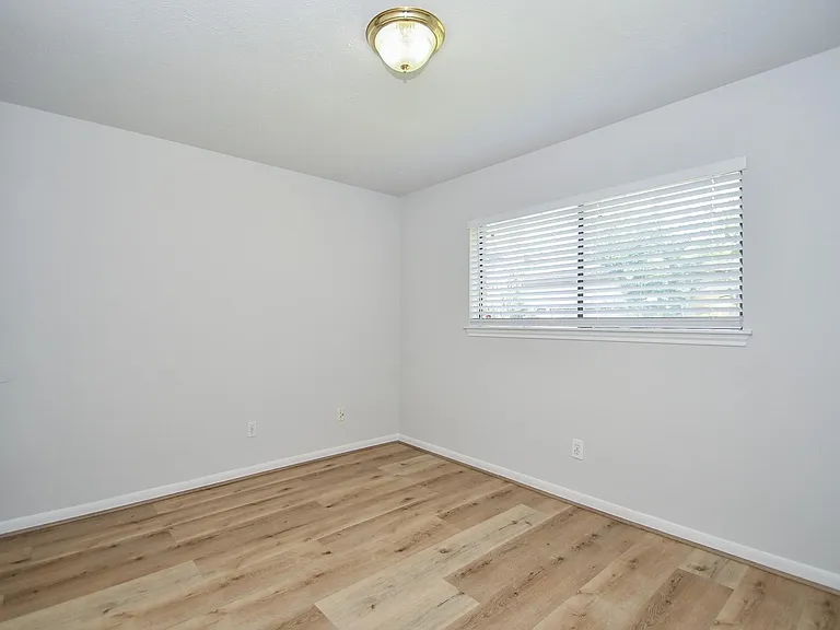 3107 Barnhill Ln — Photo 22