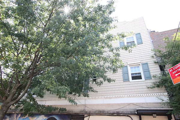 Rented by Bedford 6 Real Estate | media 18