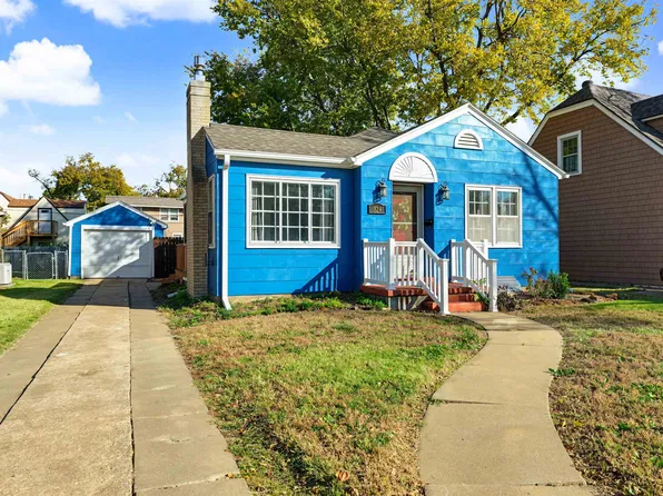 324 W Ellsworth Ave, Salina, KS 67401