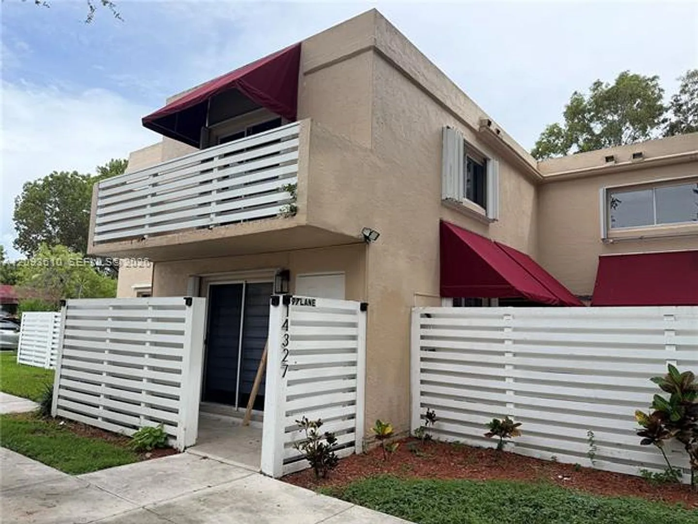 14327 SW 97th Ln th 14327, Miami, FL 33186 — Photo 2