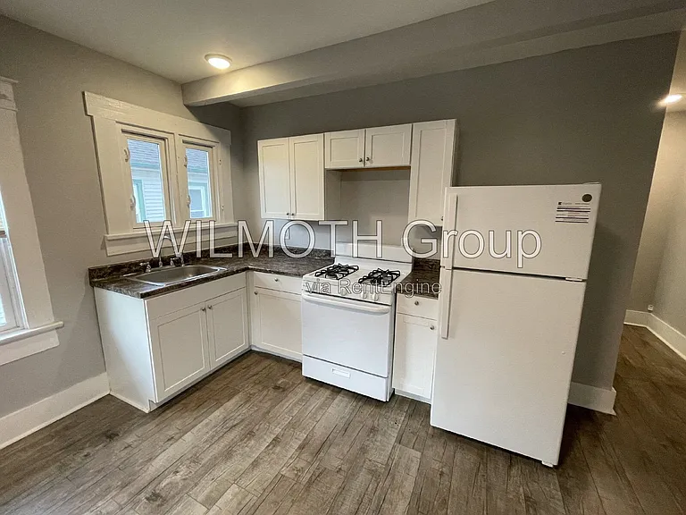 129 W Hendricks St #4 — Photo 4