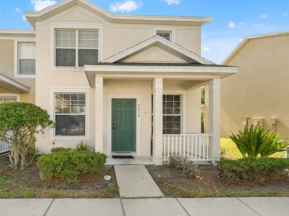 9816 Carlsdale Dr, Riverview, FL 33578